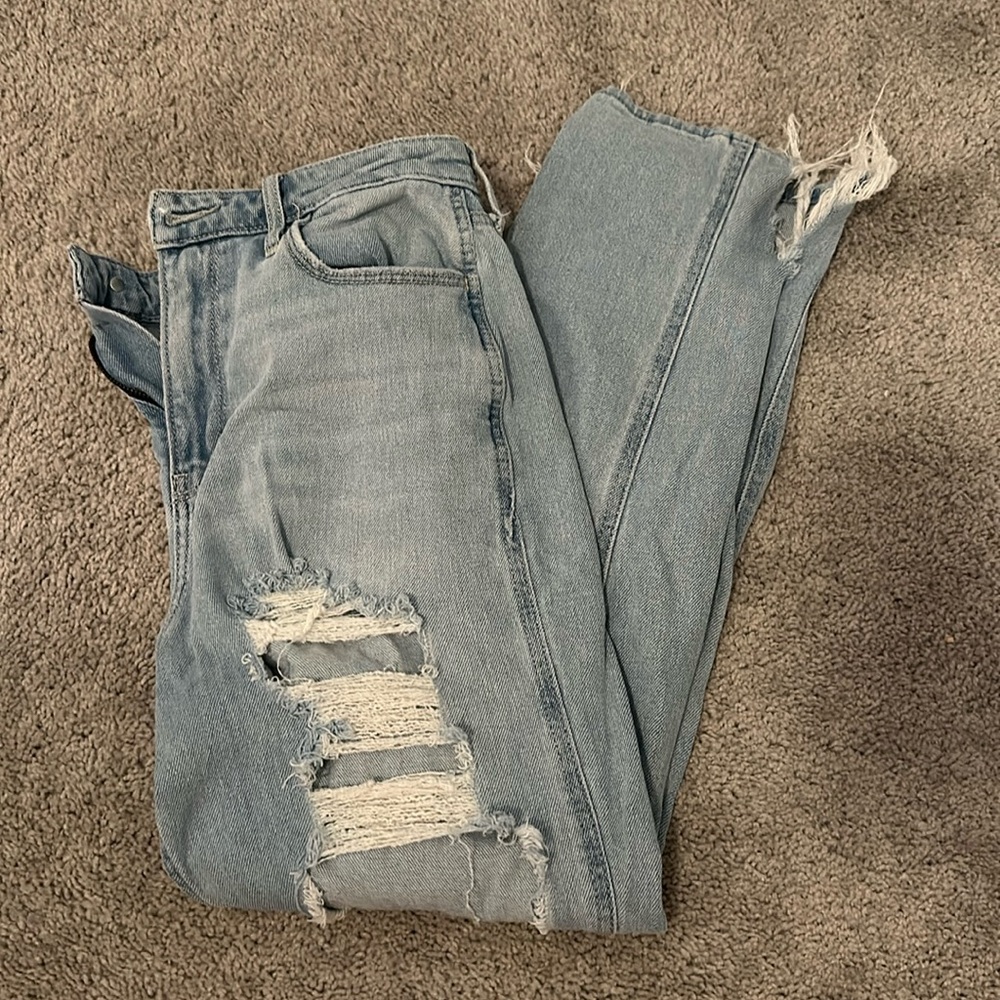 Hollister Distressed Mom Jean